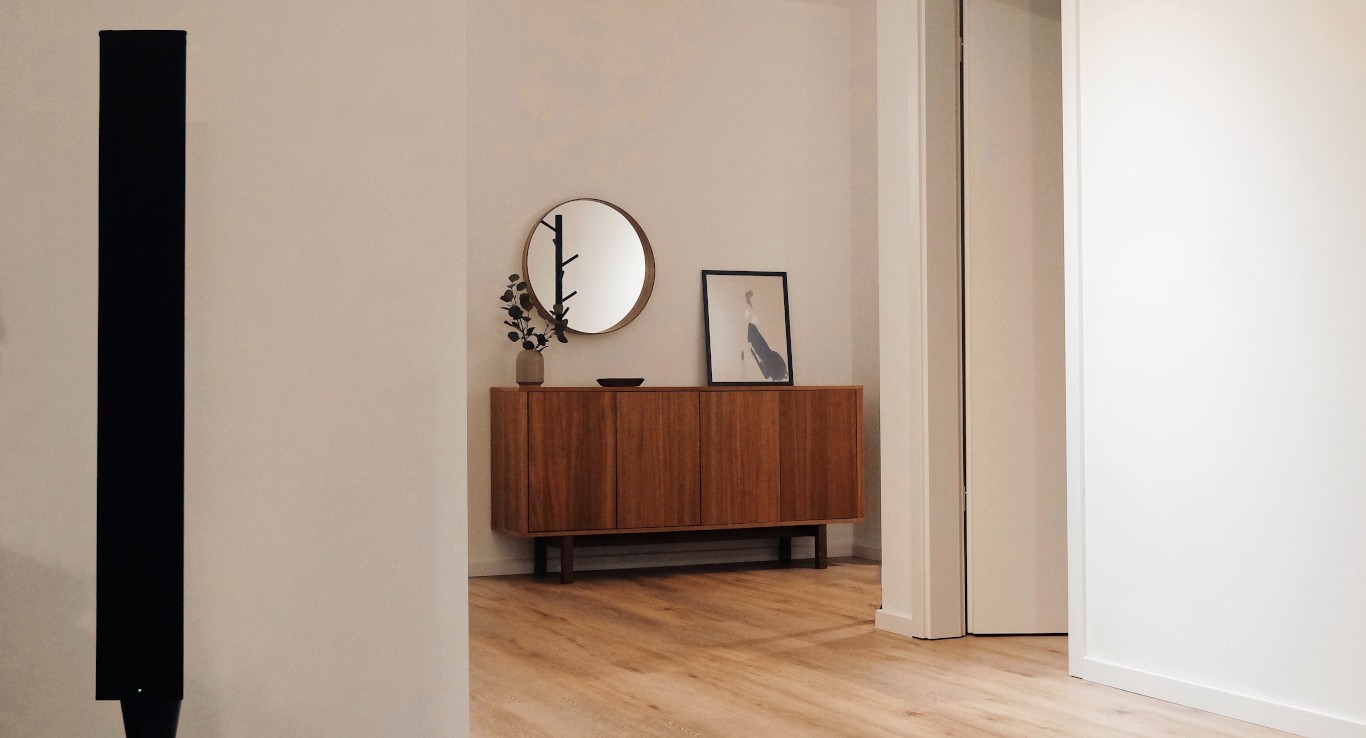 Murs et meubles appartement simple